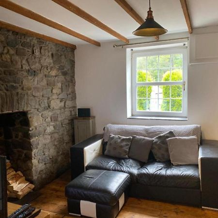 2-Bed Cottage In In Welsh Valley Nr Суонси Экстерьер фото